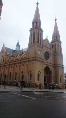 Catedral Basílica Menor de Nossa Senhora da Luz dos Pinhais by null