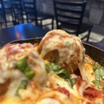 Darkside Brick Oven Pizza - Meatball skillet - Pizza Near Me - Boerne, Texas Darkside Brick Oven Pizza - Meatball skillet - Pizza Near Me - Boerne, Texas
