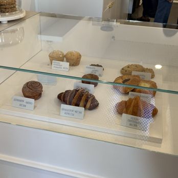 Crème Coffee - Coffee & Tea Near Me - Sacramento, California