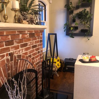 Floss Dental Boutique - The cutest dentist lobby on the planet - Endodontists Near Me - Reno, Nevada Floss Dental Boutique - The cutest dentist lobby on the planet - Endodontists Near Me - Reno, Nevada