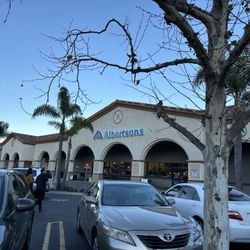 Albertsons - Store front