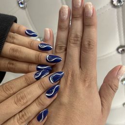 Navy blue gel x, regular gel with gold flakes Navy blue gel x, regular gel with gold flakes