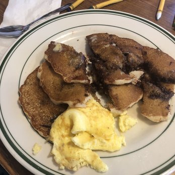 Lumberjacks Restaurant - chocolate chip pancakes - American Near Me - Stockton, California Lumberjacks Restaurant - chocolate chip pancakes - American Near Me - Stockton, California