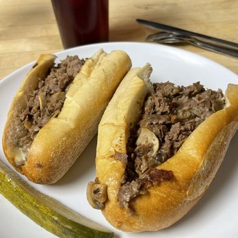 Country Deli - Awesome Cheese Steak and fresh brewed unsweetened raspberry iced tea - Delis Near Me - Media, Pennsylvania Country Deli - Awesome Cheese Steak and fresh brewed unsweetened raspberry iced tea - Delis Near Me - Media, Pennsylvania