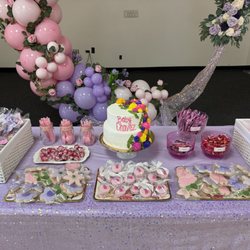 Camarillo Banquet Hall - Ballon arch and table set up by Franks wife