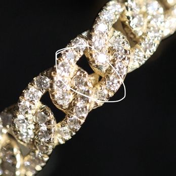 Ring Concierge - Falsely advertised noticeable "reinforced piece of gold" on the Pave Diamond Chain Ring - Jewelry Near Me - New York, New York Ring Concierge - Falsely advertised noticeable "reinforced piece of gold" on the Pave Diamond Chain Ring - Jewelry Near Me - New York, New York