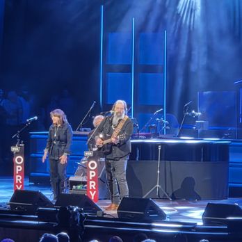 Grand Ole Opry - Music Venues Near Me - Nashville, Tennessee Grand Ole Opry - Music Venues Near Me - Nashville, Tennessee