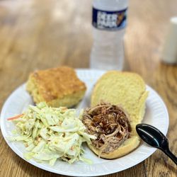 Carolina Brothers BBQ - Lunch with 2 sides-Pulled pork with Cole slaw & Corn bread