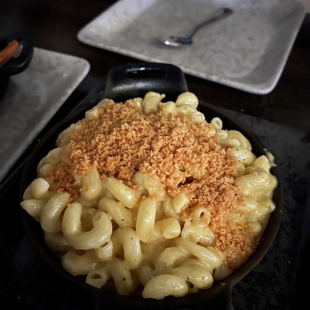 Bosscat Kitchen & Libations - Mac n Cheese - Bars Near Me - Orange, California Bosscat Kitchen & Libations - Mac n Cheese - Bars Near Me - Orange, California