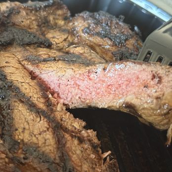 Texas Roadhouse - Ordered med rare but figured it be more rare then this. Just medium happy with this. (Btw this was a takeout order) - Steakhouses Near Me - Kennewick, Washington