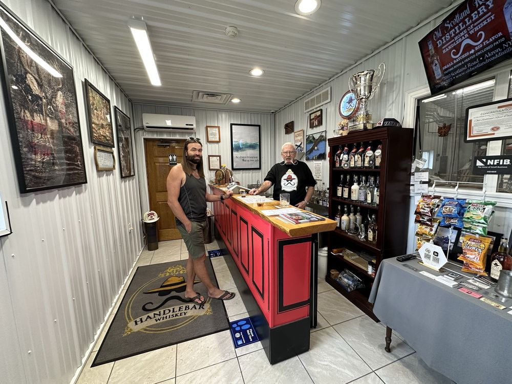 Old Scotland Road Distillery Logo