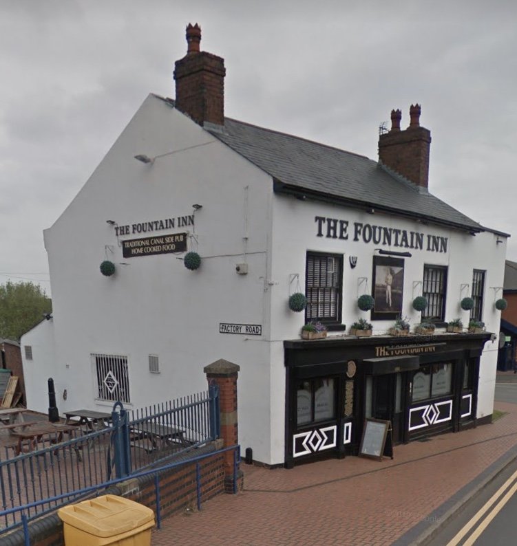 THE FOUNTAIN INN Updated September 2024 51 Owen Street, Tipton