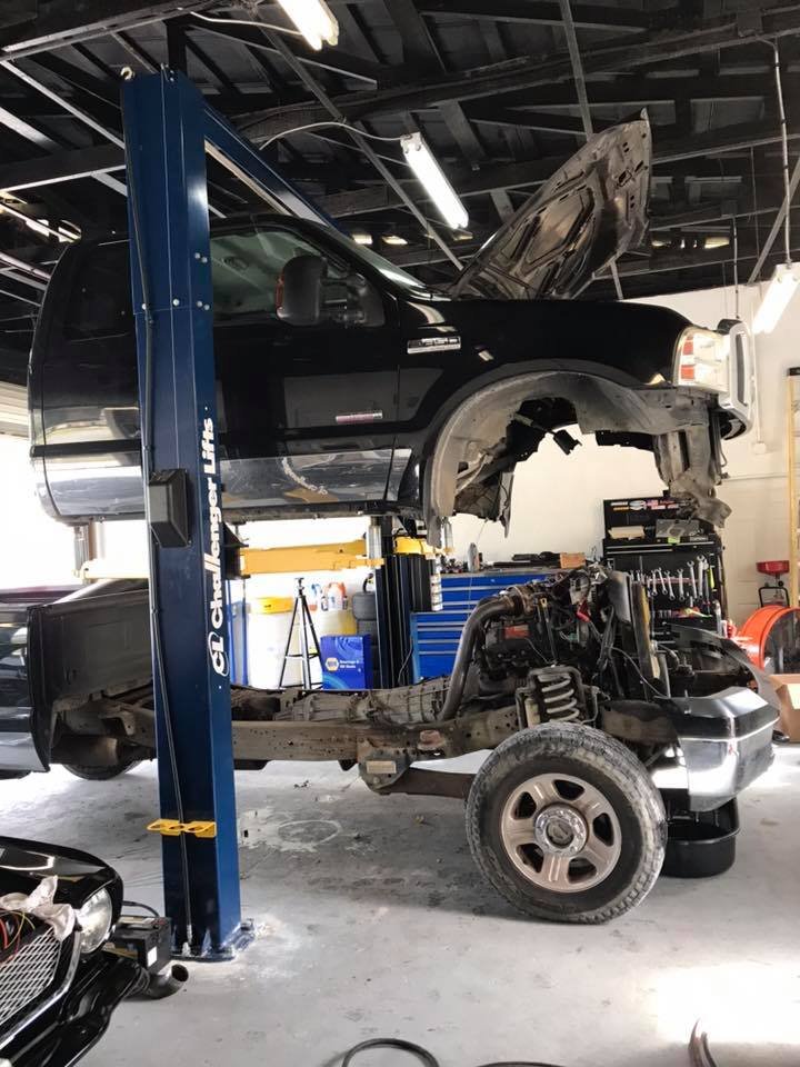 KNIGHTS AUTOMOTIVE Updated August 2024 210 E Broadway St, Oviedo