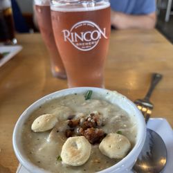 Rincon Brewery - Clam chowder was tasty