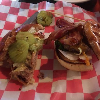 Crabby Abby's - Wife and I shared the Bar burger and Caribbean sandwich both were excellent - New American Near Me - Marion, North Carolina