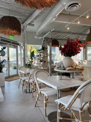 Pura Vida Miami by null