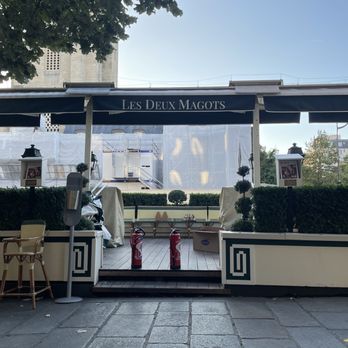 Les Deux Magots - Outside - French Near Me - Paris, 75