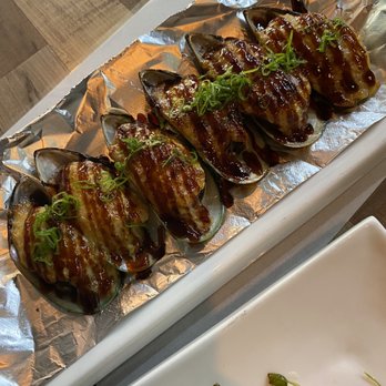 Kazoku Sushi - Baked mussels with cheese - Sushi Bars Near Me - San Francisco, California Kazoku Sushi - Baked mussels with cheese - Sushi Bars Near Me - San Francisco, California