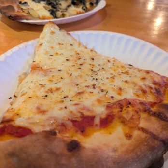 Belltown Pizza - Cheese slice - Pizza Near Me - Seattle, Washington