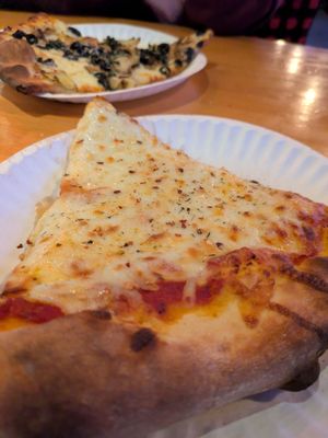 Belltown Pizza by null