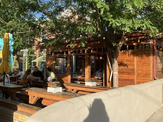 Golden City Brewery by null