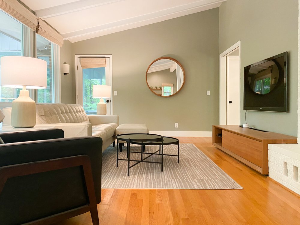 MIDDLETON GETAWAYS Updated September 2024 18 Photos Cary, North