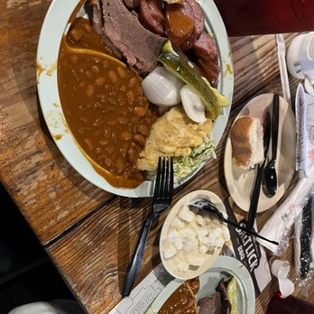 The Salt Lick BBQ - Barbeque Near Me - Round Rock, Texas The Salt Lick BBQ - Barbeque Near Me - Round Rock, Texas