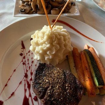 Dino's Steak & Claw House - Filet and goodies - Steakhouses Near Me - Grapevine, Texas Dino's Steak & Claw House - Filet and goodies - Steakhouses Near Me - Grapevine, Texas