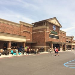 Kroger Marketplace - Store front.