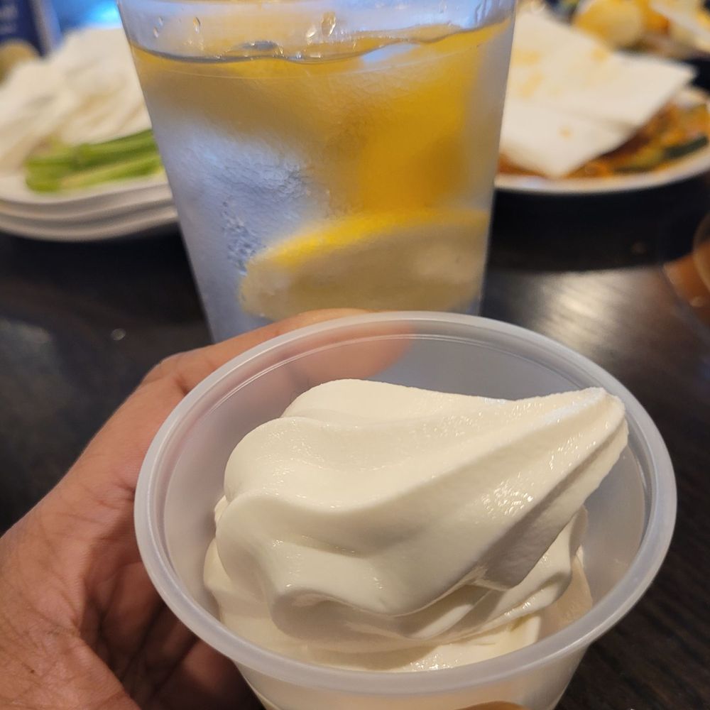 ShabuRo - Vanilla ice cream - Hot Pot Near Me - Palisades Park, New Jersey ShabuRo - Vanilla ice cream - Hot Pot Near Me - Palisades Park, New Jersey
