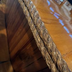 Wiley's Top Shelf - Rope lining the bar top.