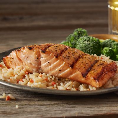 Logan's Roadhouse by null