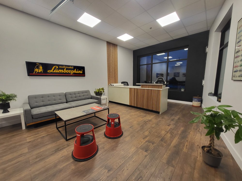 PARTSHUB CANADA Updated September 2024 16 Photos 1107927 River Road, Delta, British