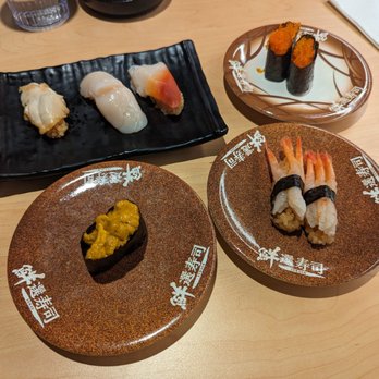 Waka Sakura - Shellfish sampler, tobiko, uni, and sweet shrimp. - Conveyor Belt Sushi Near Me - Gardena, California