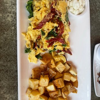 Fig Tree Cafe - Veggie Scramble - Breakfast & Brunch Near Me - San Diego, California