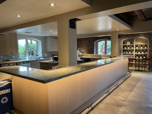La Crema Estate at Saralee's Vineyard by null