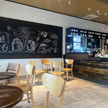 Starbucks - Beautiful area/ Seating area - Coffee & Tea Near Me - Spring, Texas