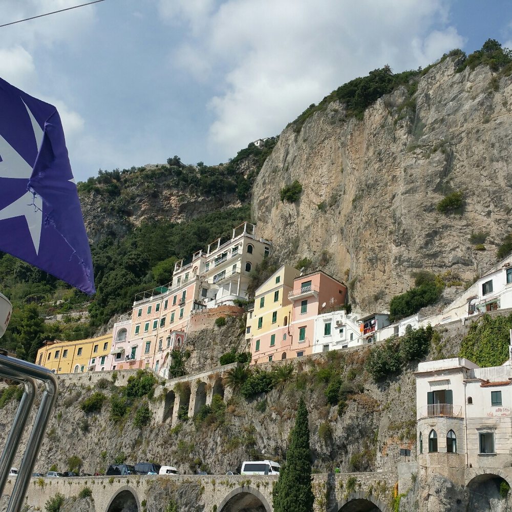 Amalfi Coast - Hotels Near Me - Amalfi, SA