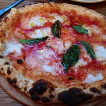 A16 - thumbs up to the margarita pizza... - Italian Near Me - Oakland, California