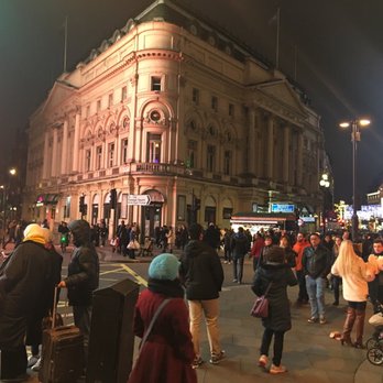 Piccadilly Circus - Landmarks & Historical Buildings Near Me - London, XGL Piccadilly Circus - Landmarks & Historical Buildings Near Me - London, XGL