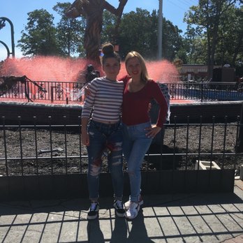 Six Flags Great Adventure - Fright fest - Amusement Parks Near Me - Jackson Township, New Jersey