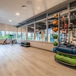 888 Bellevue