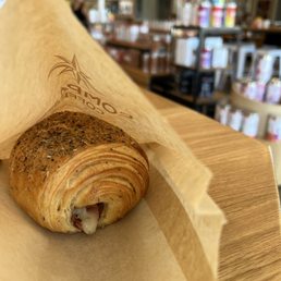Croissants Croissants