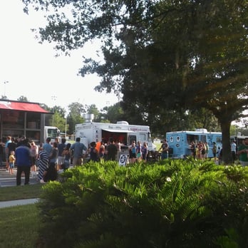 Food Truck Friday - Yumm! Food trucks! - Food Trucks Near Me - Celebration, Florida Food Truck Friday - Yumm! Food trucks! - Food Trucks Near Me - Celebration, Florida