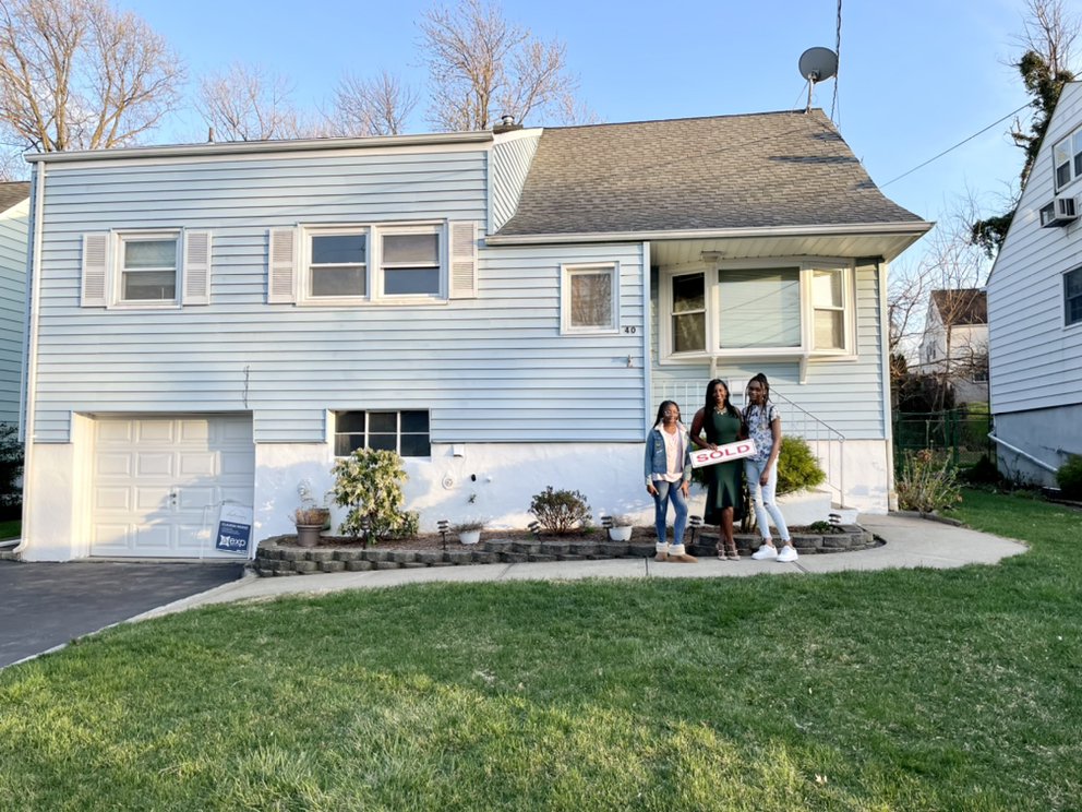 ALICIA HOLDEN ERA SUBURB REALTY 141 Photos 1773 E 2nd St, Scotch