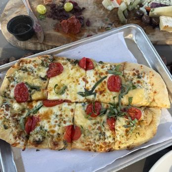 Miramonte Winery - Wineries Near Me - Temecula, California