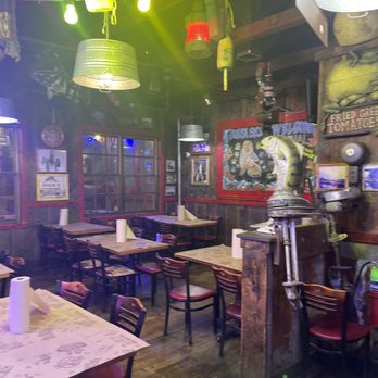 Bubba's Fish Shack - Inside Restaurant - Seafood Near Me - Surfside Beach, South Carolina Bubba's Fish Shack - Inside Restaurant - Seafood Near Me - Surfside Beach, South Carolina