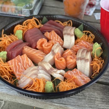 Jade Eatery And Lounge - sashimi platter - Asian Fusion Near Me - Forest Hills, New York Jade Eatery And Lounge - sashimi platter - Asian Fusion Near Me - Forest Hills, New York