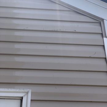 GHC Professional Roofing - a close up of a roof - Roofing Near Me - Cornelius, North Carolina GHC Professional Roofing - a close up of a roof - Roofing Near Me - Cornelius, North Carolina