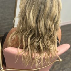 Beachy Blowout Bar